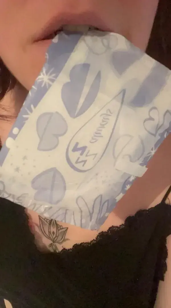 Leak & nude 4 — Fleur_piquante