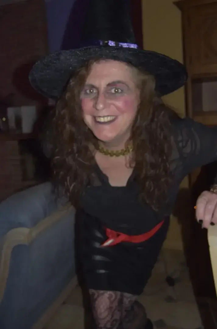 la saison des sorcières, demandez moi pour en voir de plus coquines