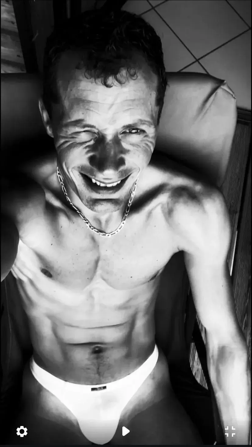 Avatar de Johninsta38
