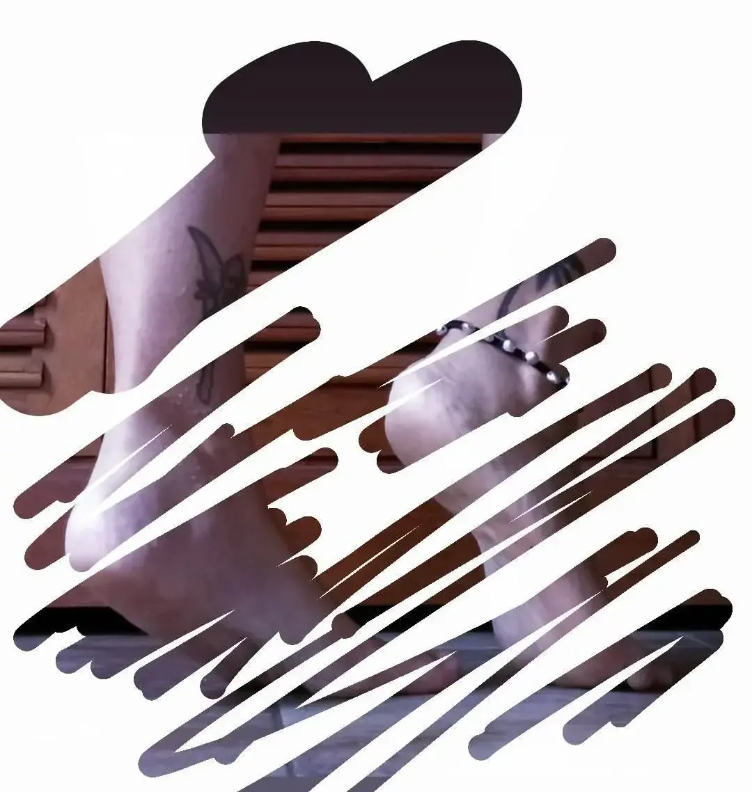 Leak & nude 6 — Aux_pieds_de_la_fee
