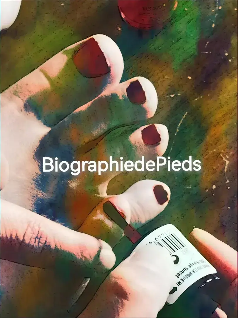 Leak & nude 1 — Biographiedepieds
