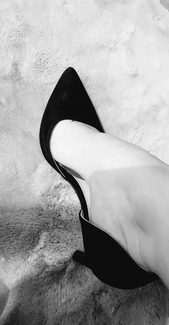 Leak & nude 2 — Happyfeetpiedsheureux