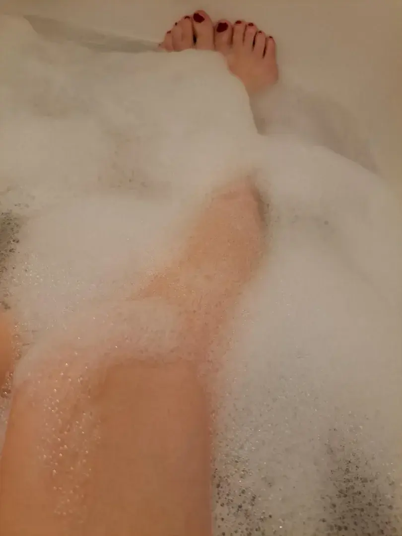 Leak & nude 2 — Divinesoubrette