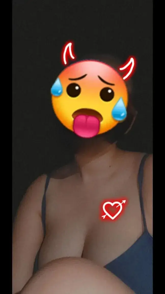Leak & nude 3 — Lili_fetichiste