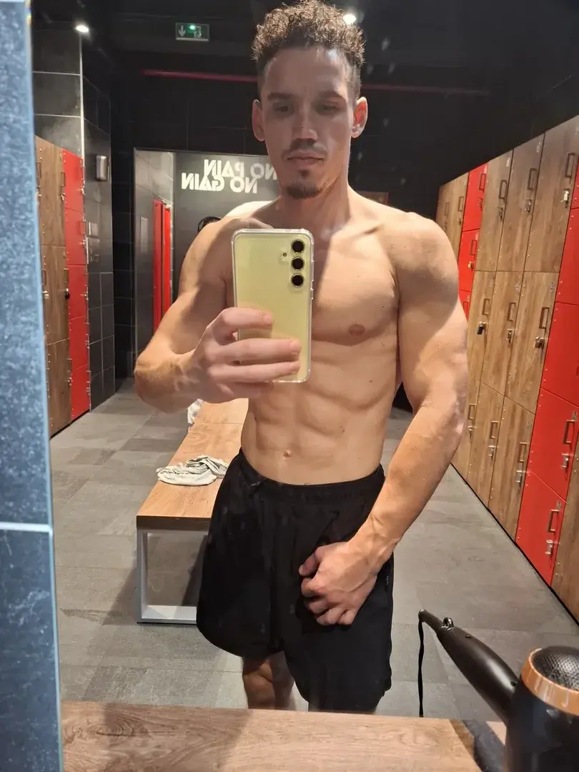 Leak & nude 17 — hotsexx