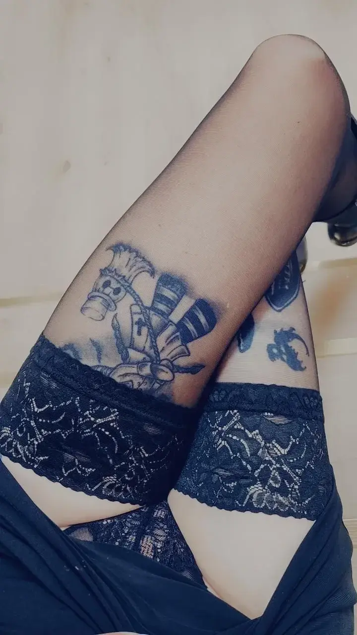 Leak & nude 5 — Liv_ink42