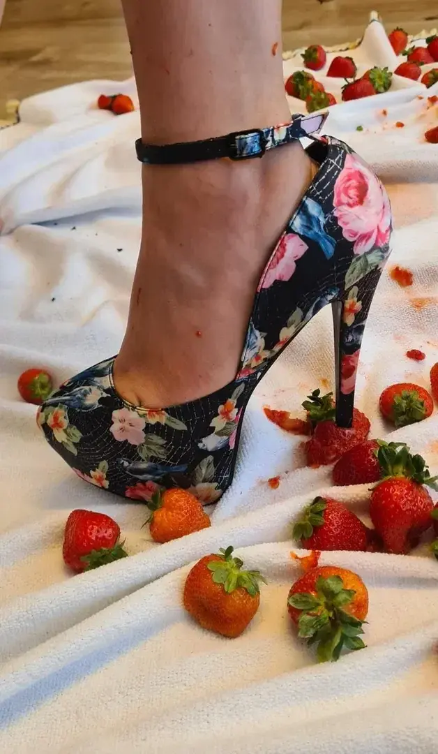 Leak & nude 2 — Missbraguitas69