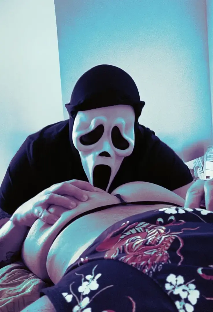 Leak & nude MYM — Persephonne : « Quand on date son idole 🥹👅😈#scream #love #egerie #ass #cuni #lick #pussy #licking #coquine #bitch #libertin #chaude #sex » (MYM)