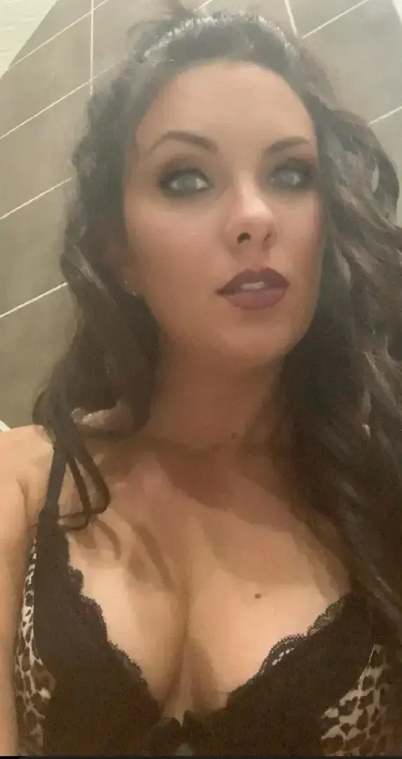 Leak & nude 5 — Kyiarra