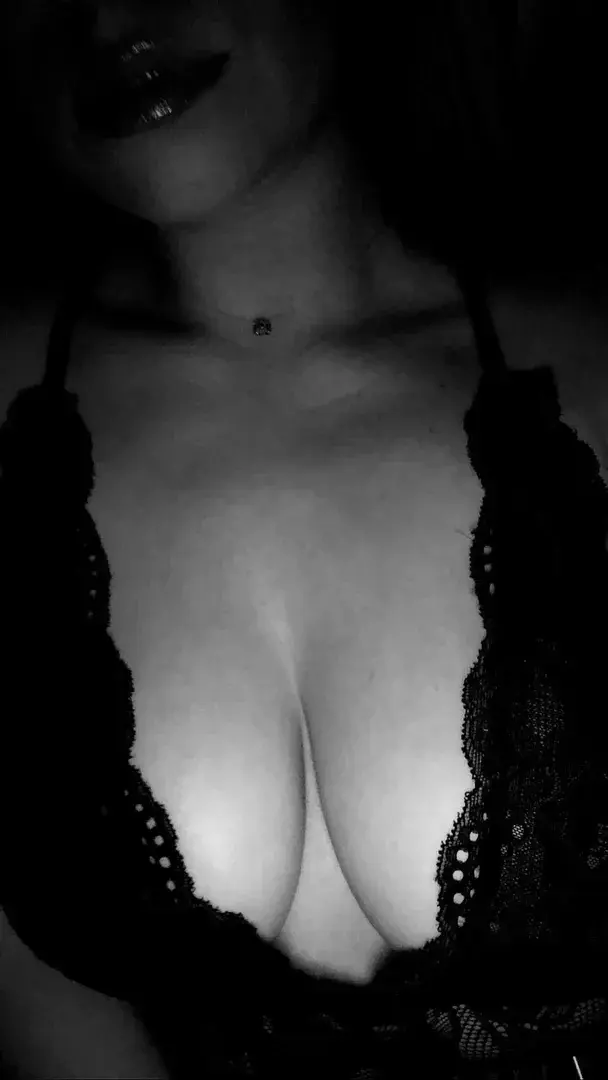 Leak & nude 1 — madamel23