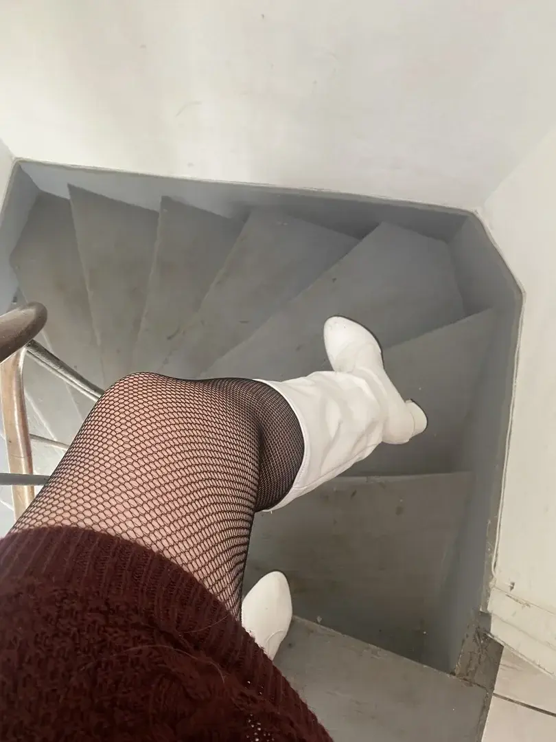 Leak & nude MYM — Lila69__ : « C’est parti pour une bonne soirée💋👅💦🍑🍆😜 » (MYM)