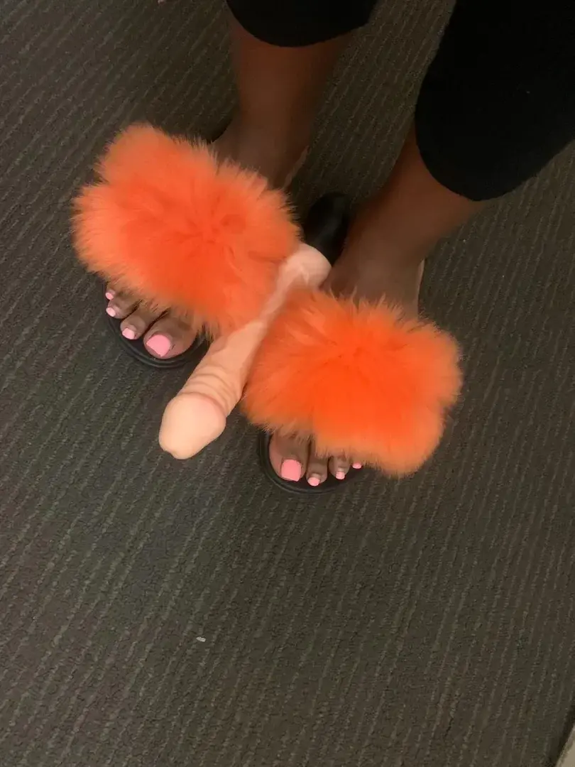 Bonsoir mon amour abonne toi à mon compte mym pour pouvoir me découvrir instantanément 💋