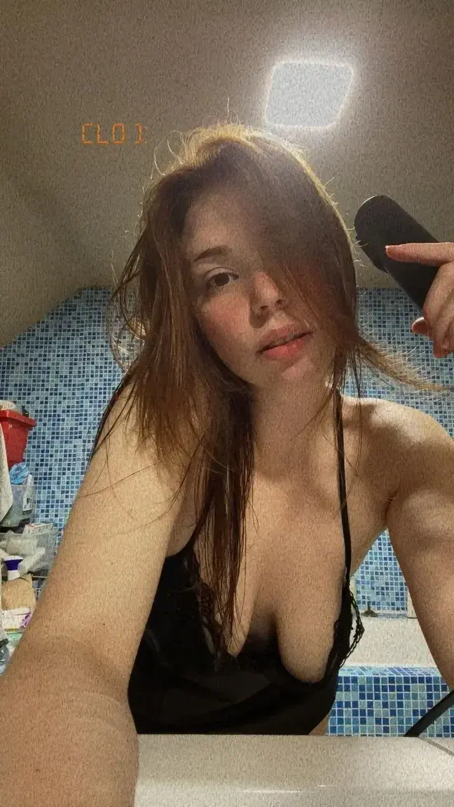Leak & nude 3 — Cloclo_love