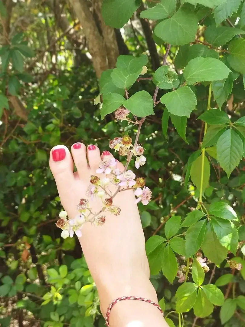 Leak & nude 5 — Travelersfeet