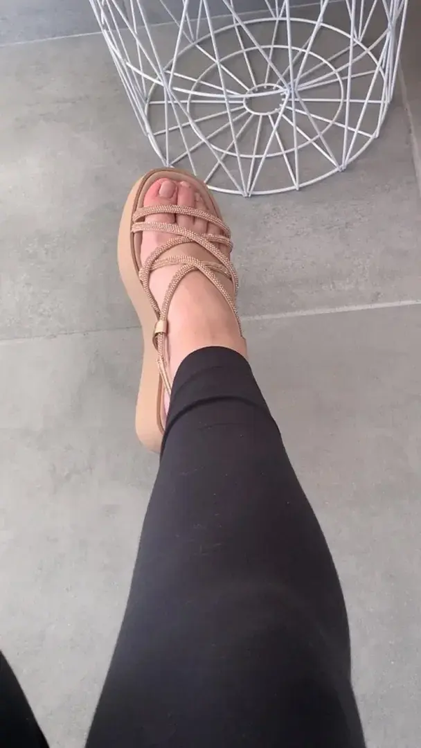 Leak & nude 18 — Prettyfeet004