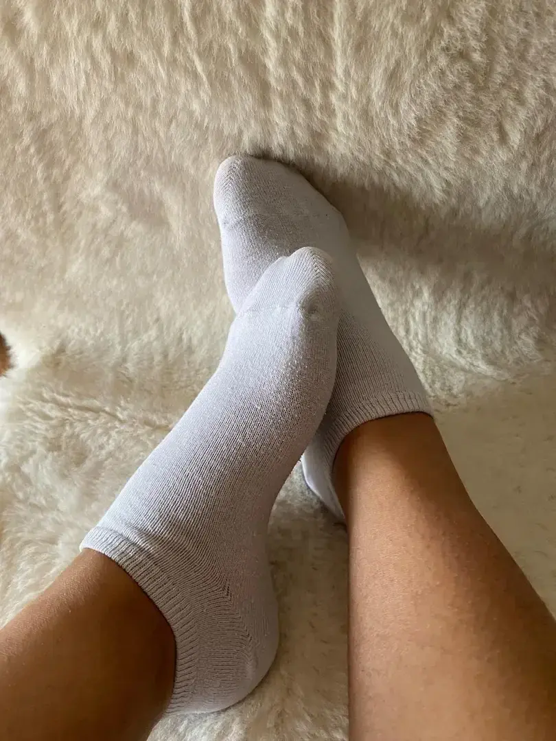 Leak & nude 1 — Littlefeet_00