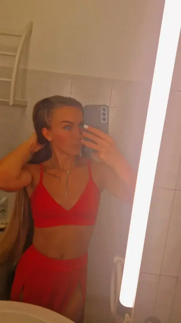 Leak & nude 1 — Lu_di_vi_ne