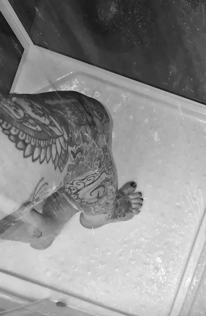 Leak & nude 2 — Inkedaddict