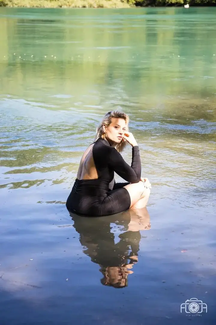 Leak & nude 1 — Photo_modele_c