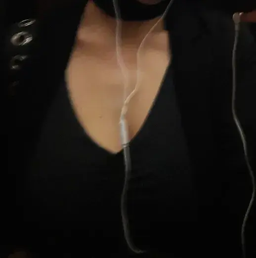 neckline ;)