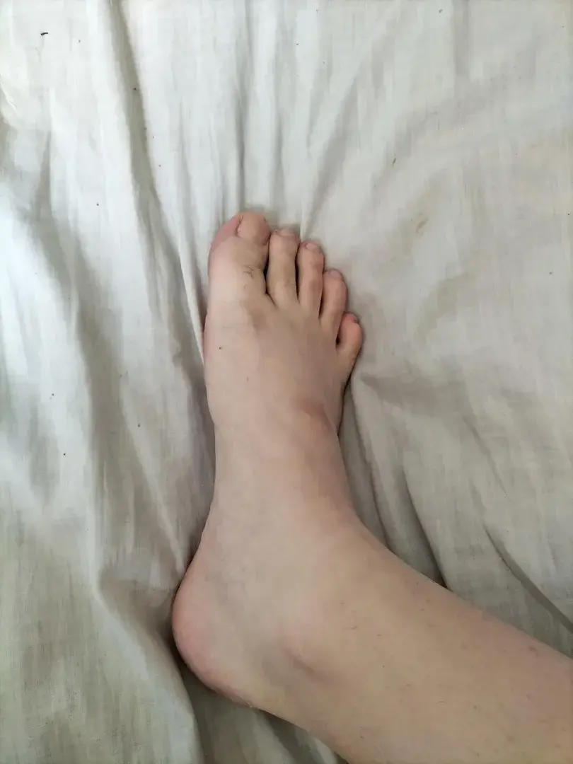 Leak & nude 1 — Pied__76