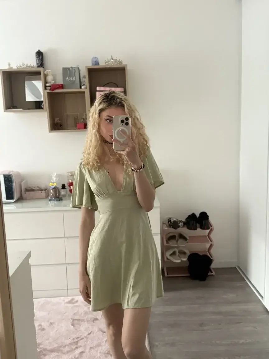 Leak & nude 8 — Littleamour