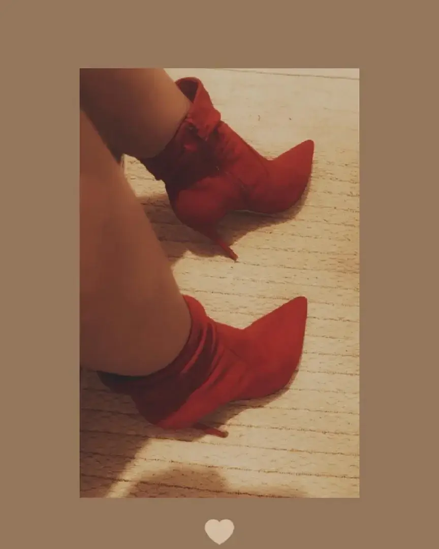 Leak & nude 2 — takemyfeet03