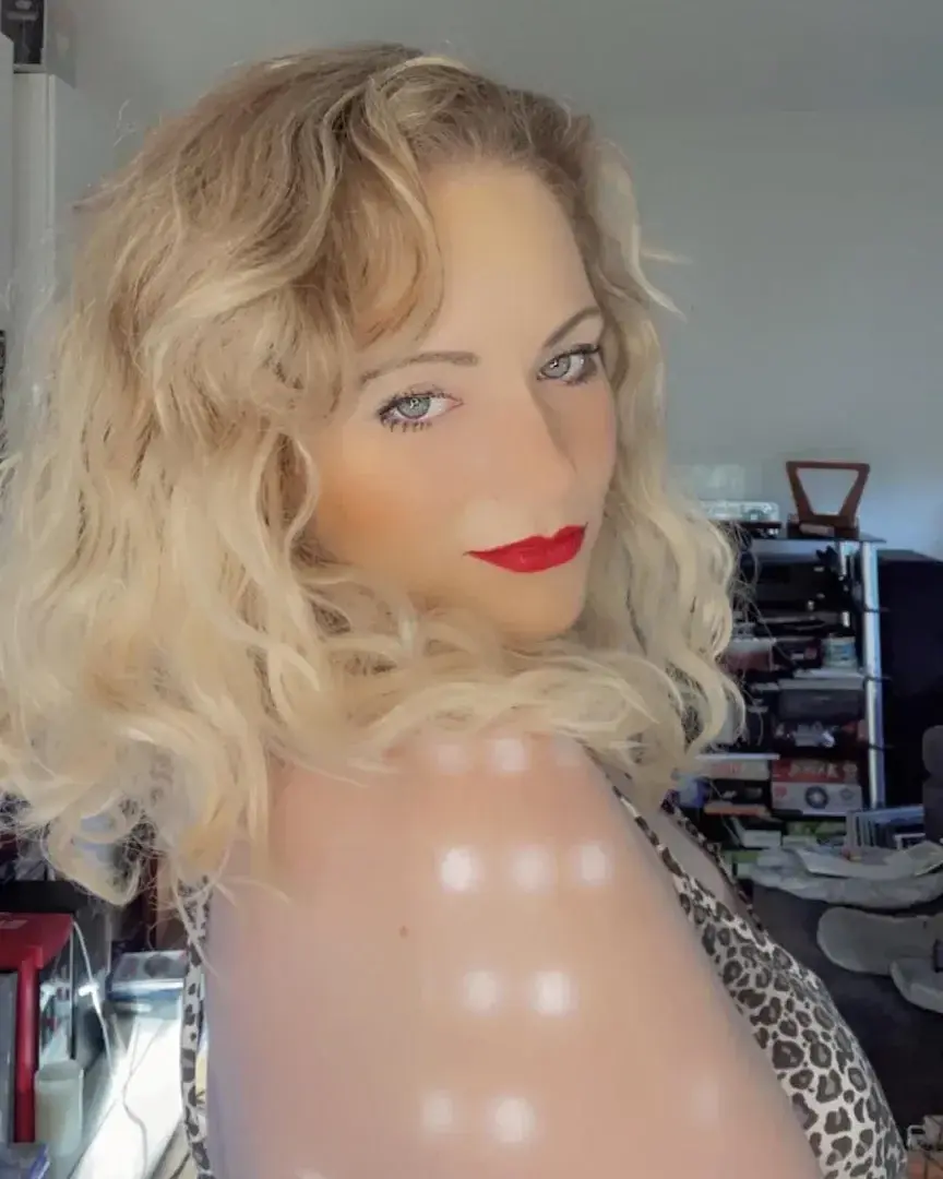 Leak & nude 5 — whitevelvetlady