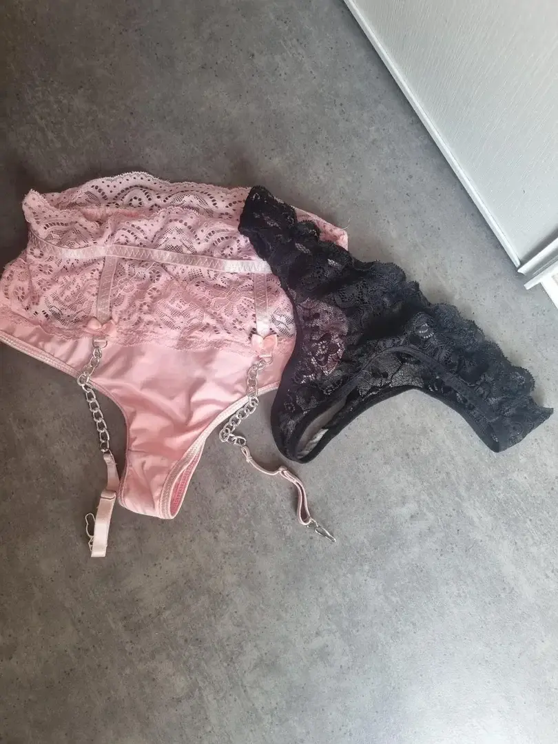 Rose ou noire ? J'hésite 😘