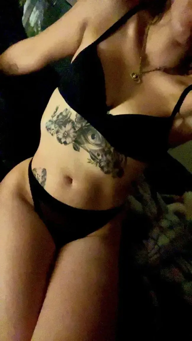 Leak & nude 3 — Tixiiiee