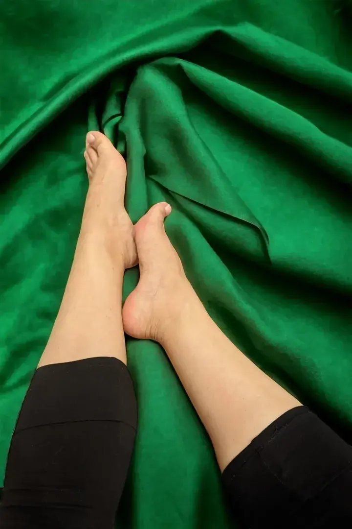 Leak & nude 2 — Beautiful_dancer_feet