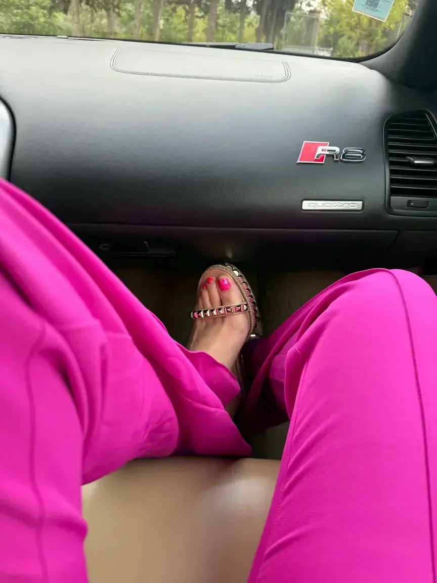 Leak & nude 5 — Miss-barbie-pink-off