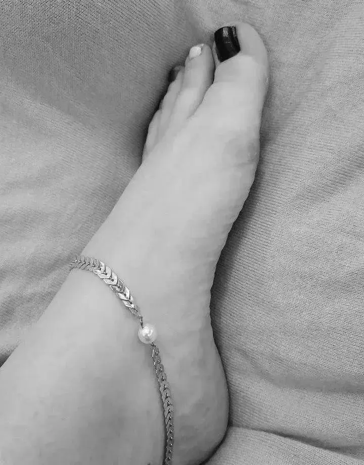 Leak & nude 2 — Joliepetitspetons