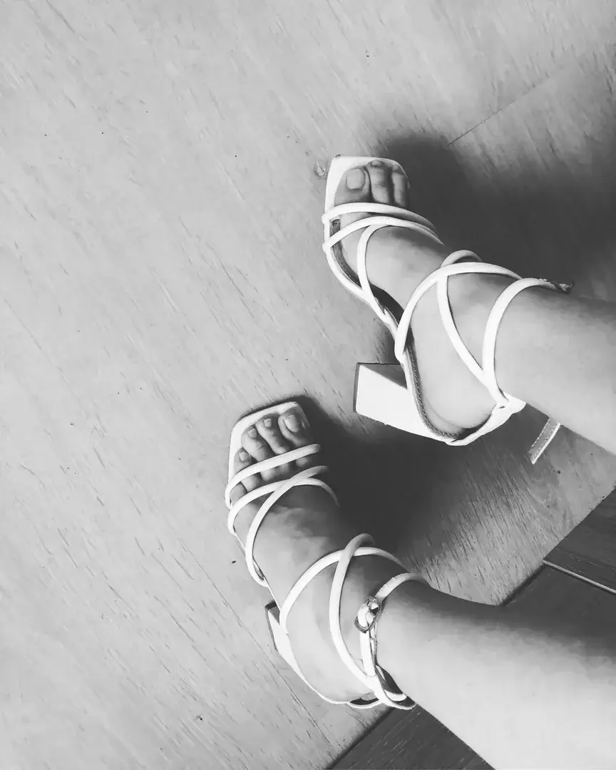Photo de couverture de princesse_feet_girl