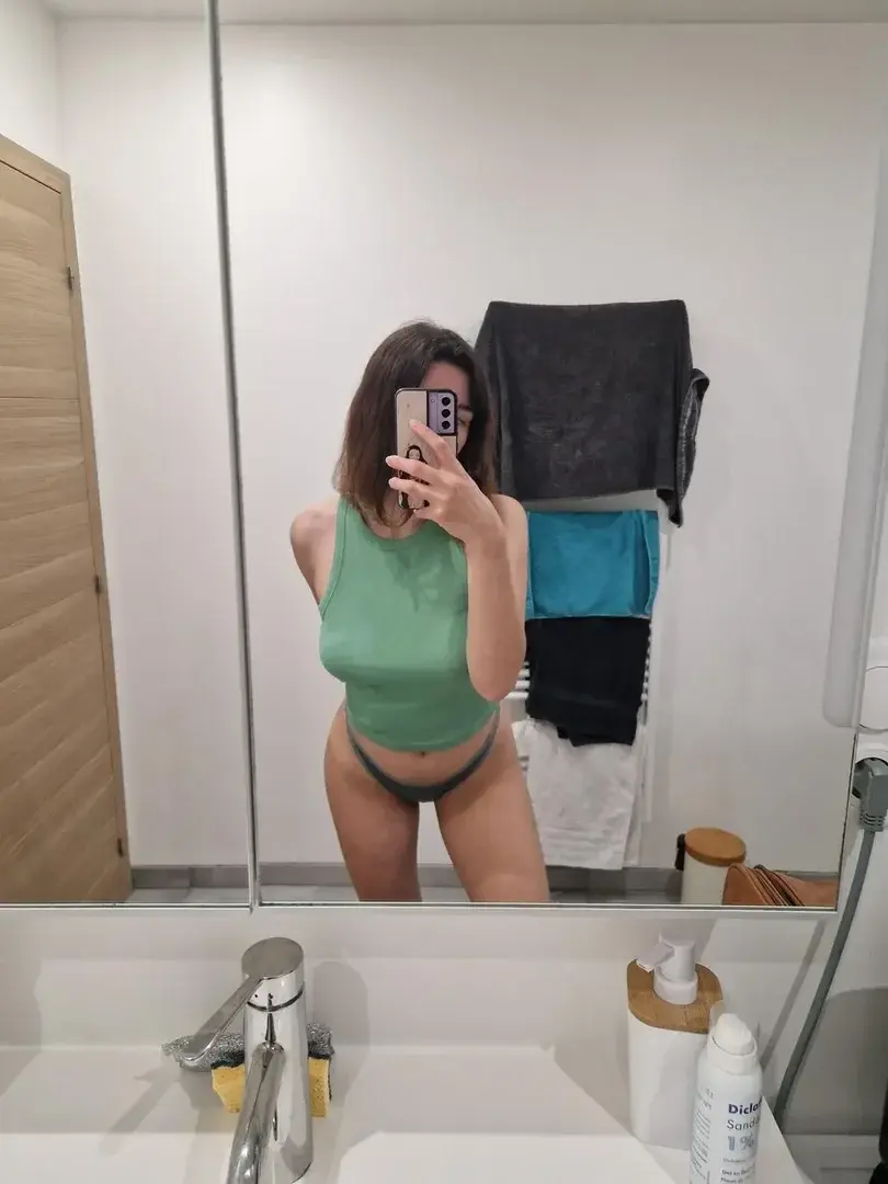 Leak & nude 2 — Crystal22