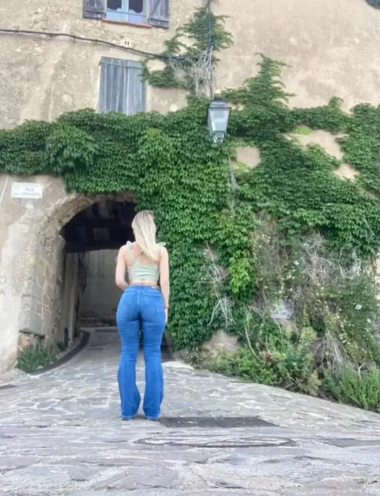 Leak & nude 2 — Yourbarbie