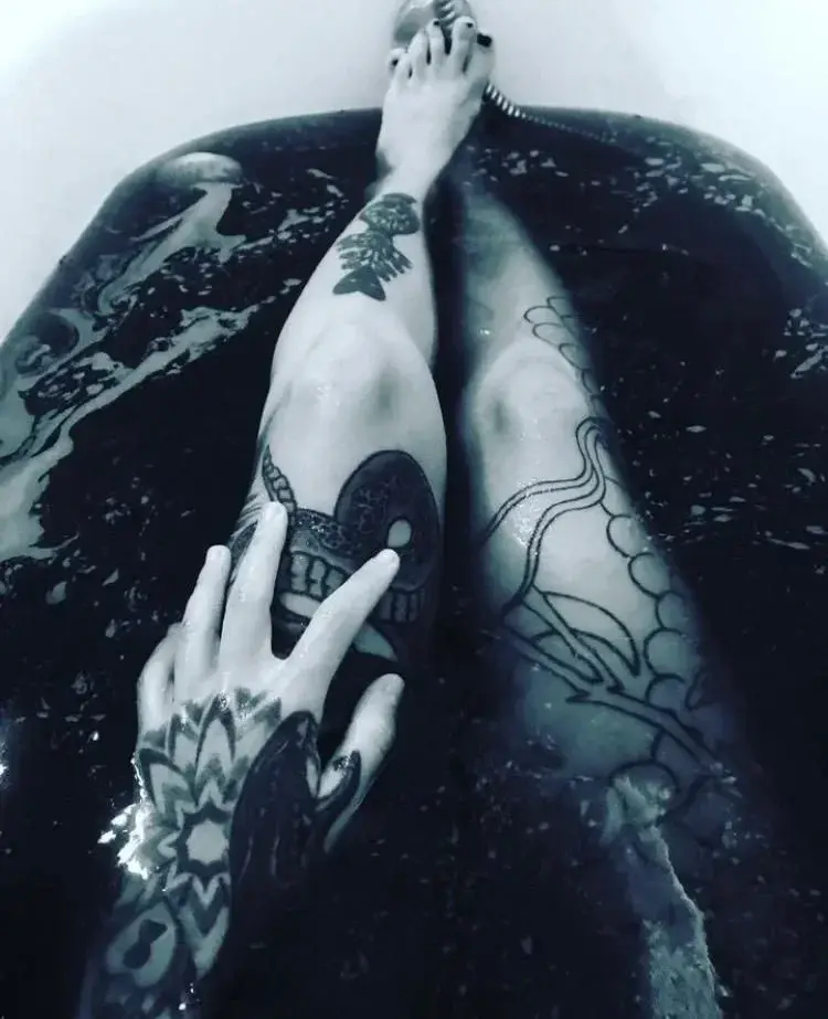 Leak & nude 3 — Etoile_noir