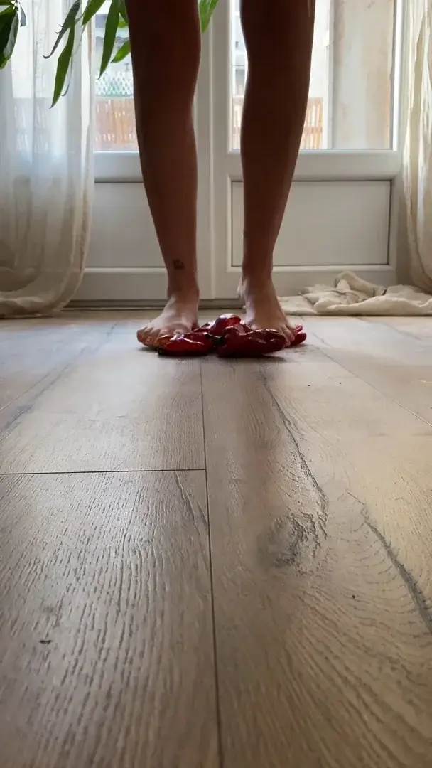 Leak & nude 1 — smoothiefeet