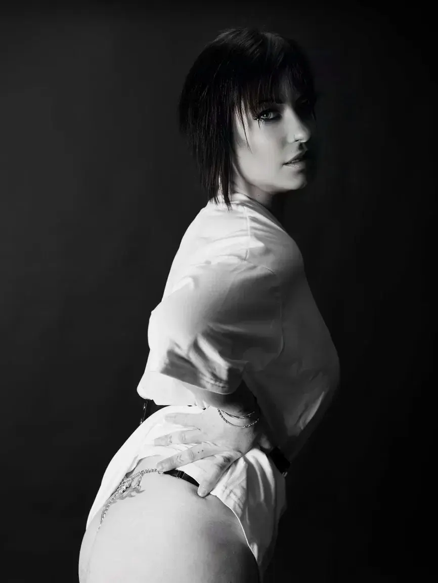 Leak & nude MYM — Alyciadolls : « Viens me bouffer le c.. » (MYM)