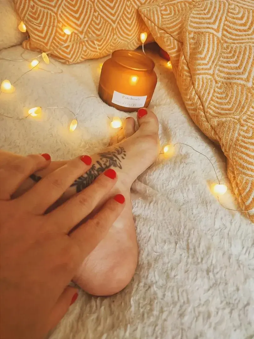 Leak & nude 3 — Meyouandmore