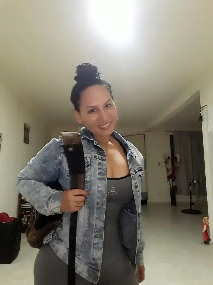 Leak & nude 2 — leidyyurani