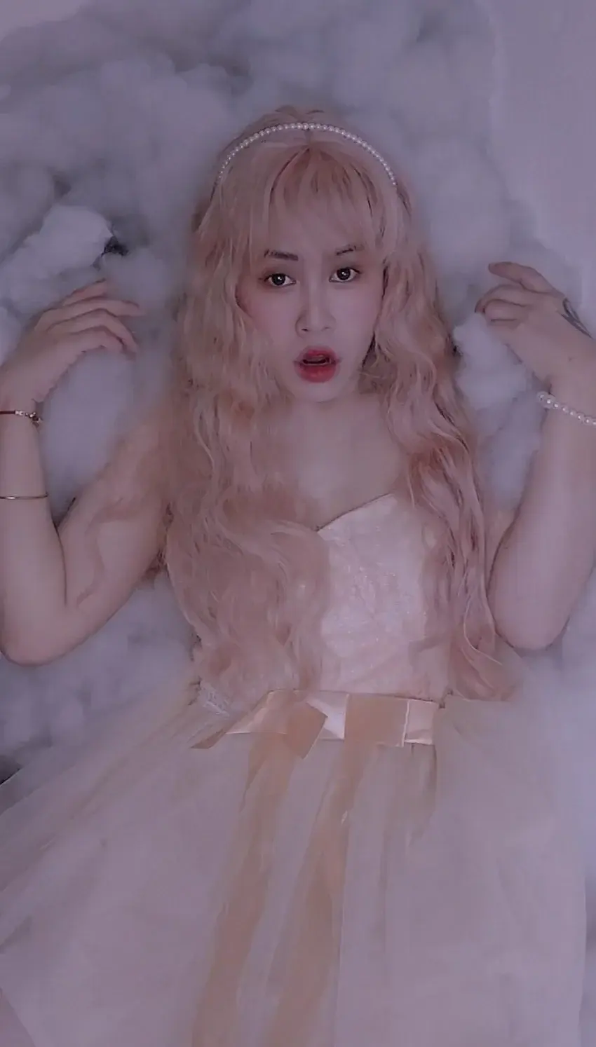 Leak & nude 1 — Vietnameseangel