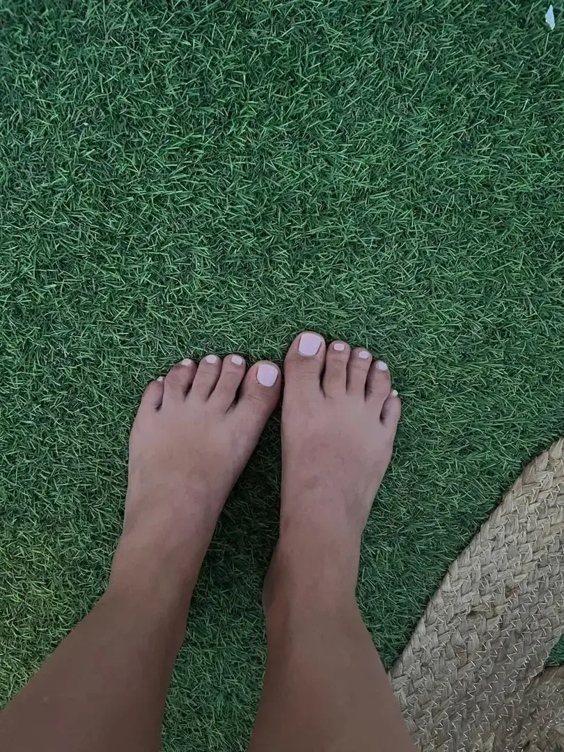 Leak & nude 4 — Loveurfeet