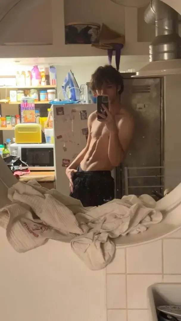 Leak & nude 1 — creedou