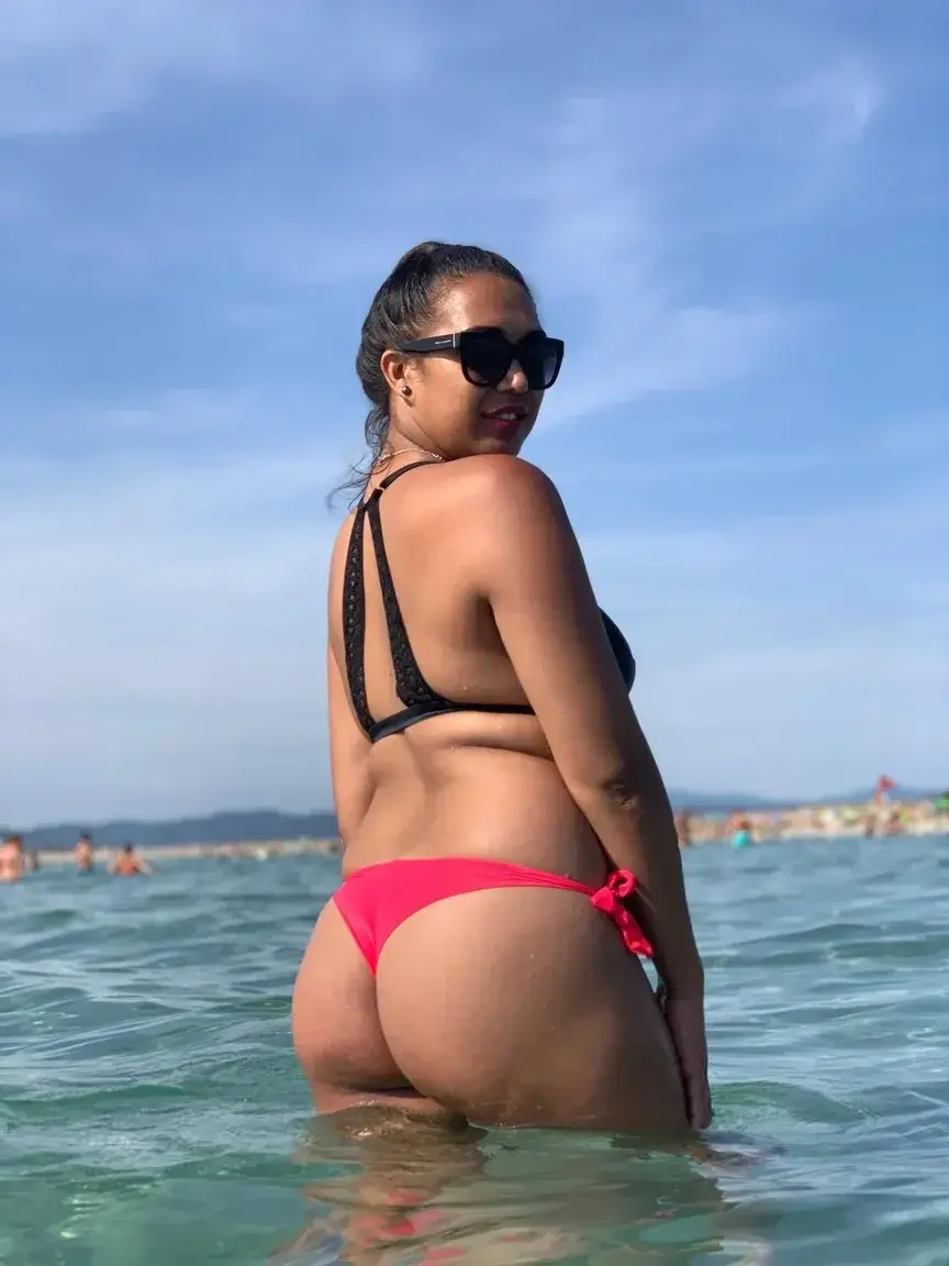 Leak & nude 2 — Alisontefrench