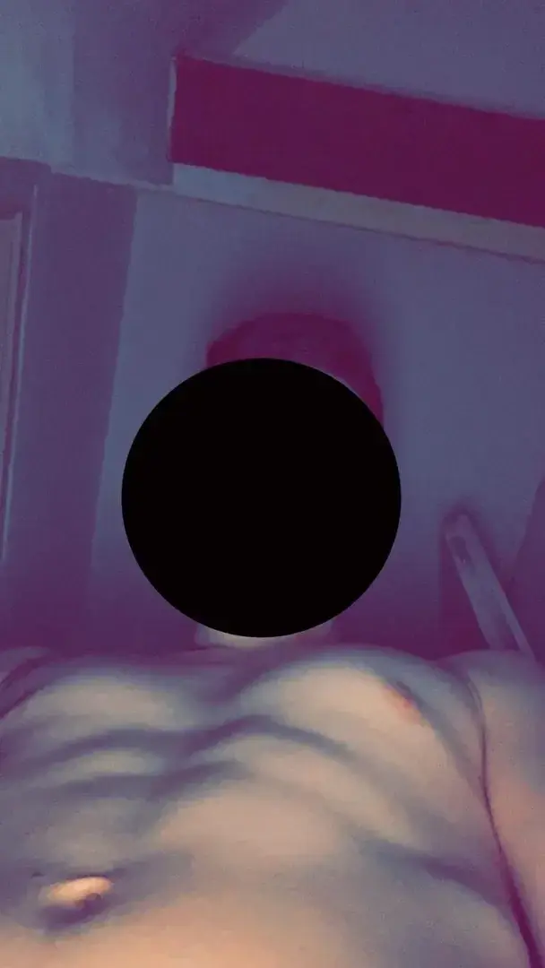 Leak & nude 1 — Eznlnc