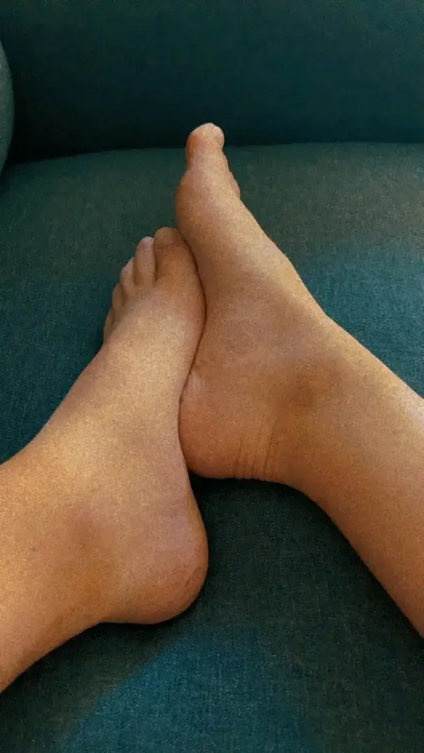 #foot #kiss #natural