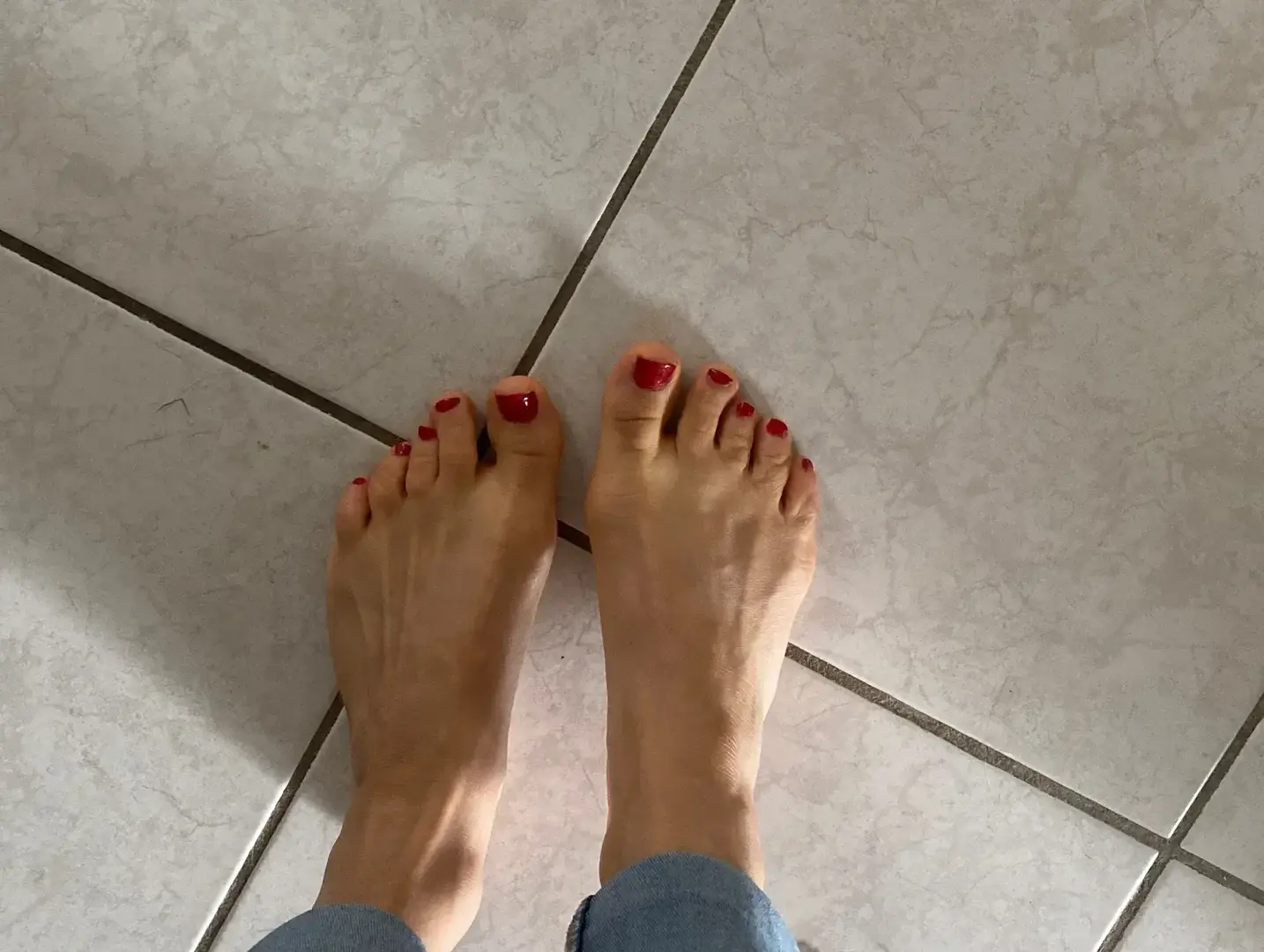 Leak & nude 1 — Lesjolispiedsenrouge