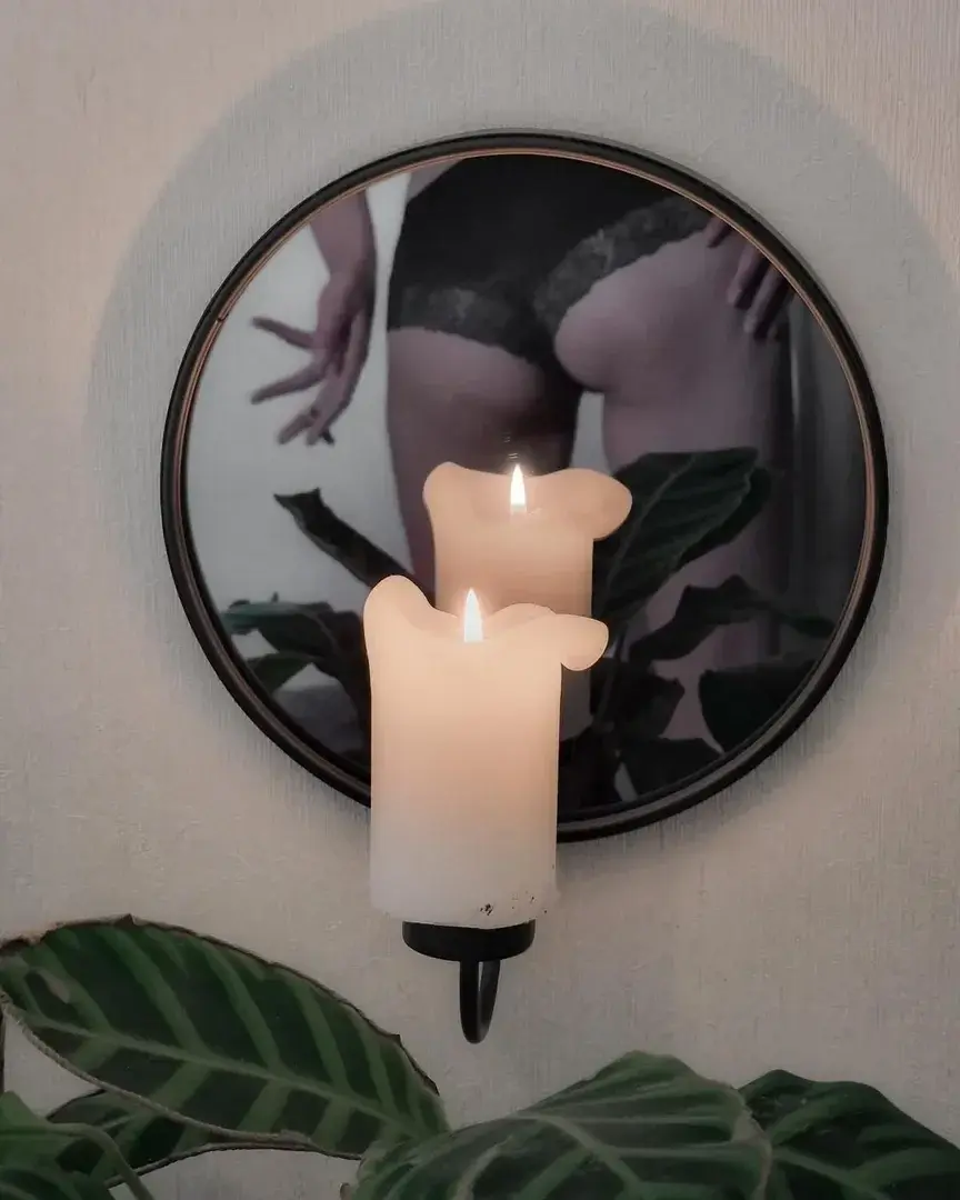 Leak & nude 1 — Whippinggarden
