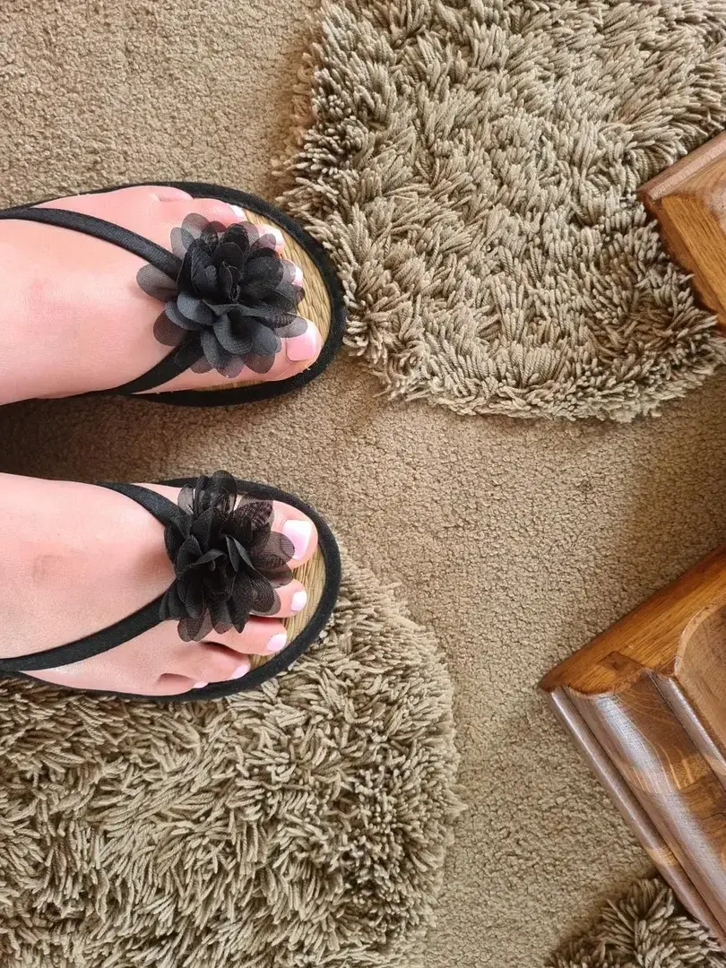 Mise en beauté de paulyne#love#feet#sexy